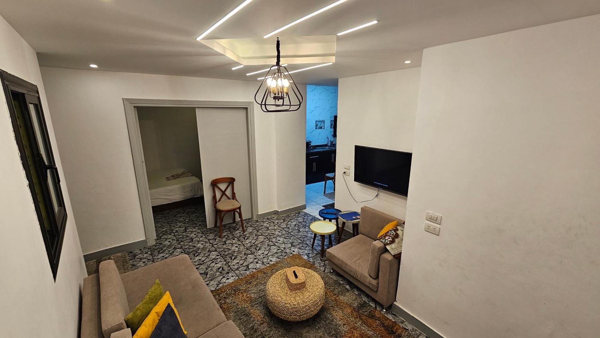 Alex Gate Apartment - Families Only Alexandria Exterior photo